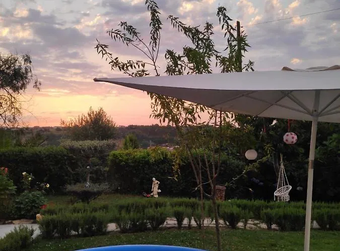 Nature Et Al House - Casa Uso Exclusivo E Jardim - Little Farm Bed & Breakfast 4*